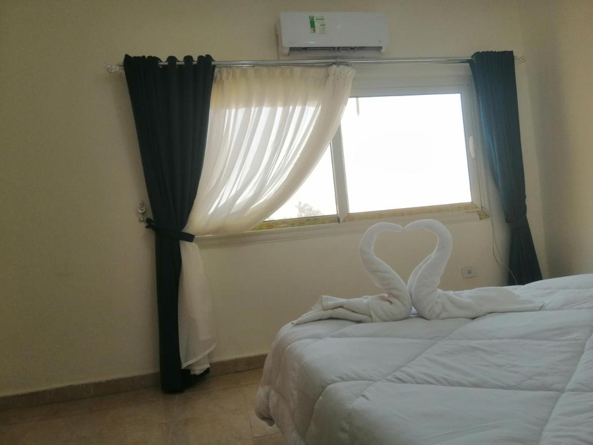 Hostel Anubis Kingdom Pyramids Kafret el-Gabal Exterior foto